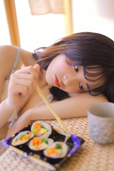 通房生存手册